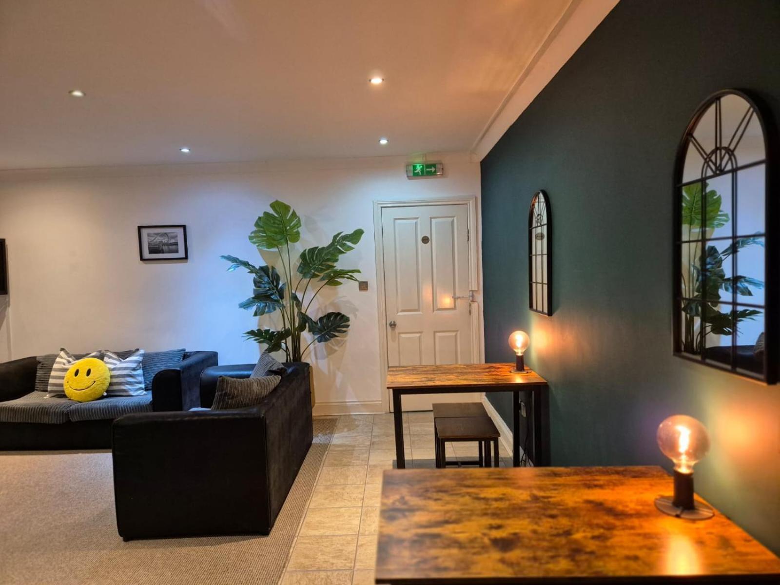 Quarrie House Aparthotel แครมลิงตัน ภายนอก รูปภาพ